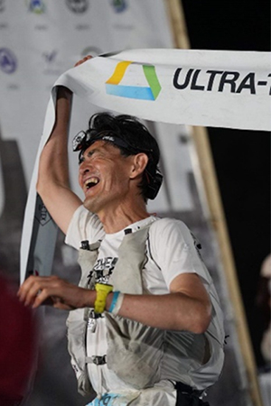 トレイルランナー　鏑木 毅さん